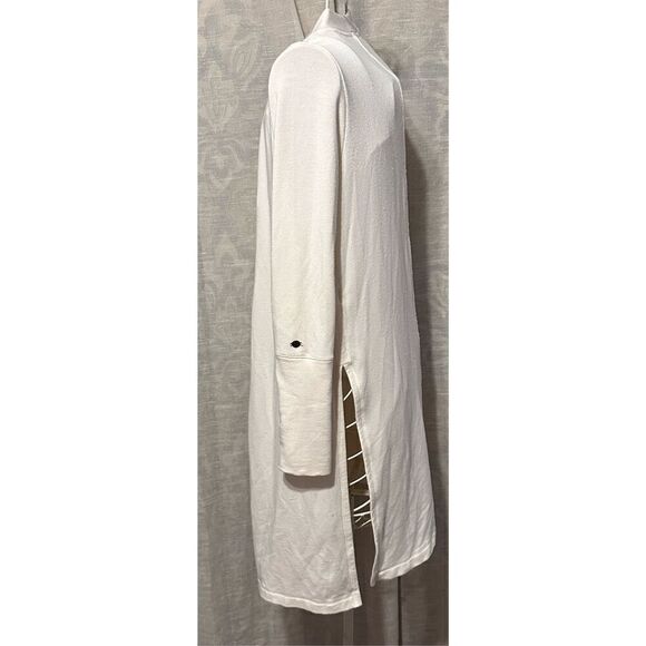 BEAUTIFUL Off white cream colored Calia Cardigan size XS GOOD CONDITION - Picture 6 of 7